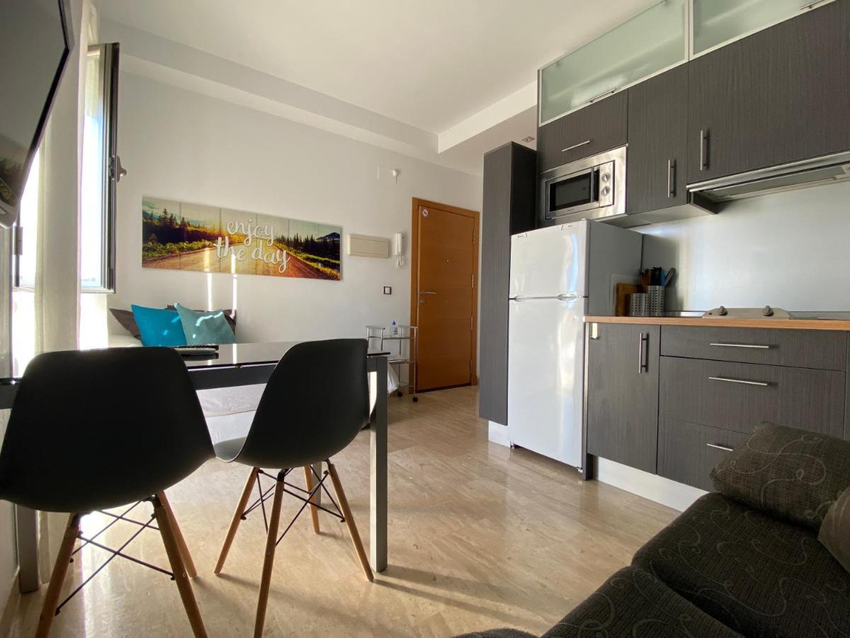 Studio City Center - Aloha Sevilla Εξωτερικό φωτογραφία