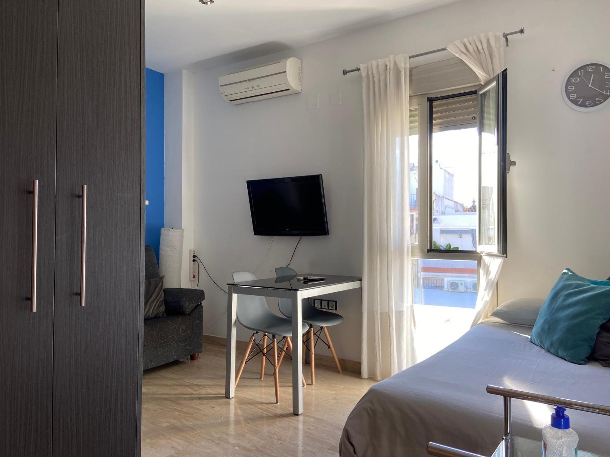 Studio City Center - Aloha Sevilla Εξωτερικό φωτογραφία